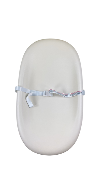 Shop Hatch Grow Smart Changing Pad, White at Goodbuygears