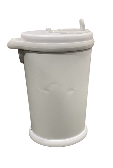 Shop Ubbi Diaper Pail, Matte White at Goodbuygears
