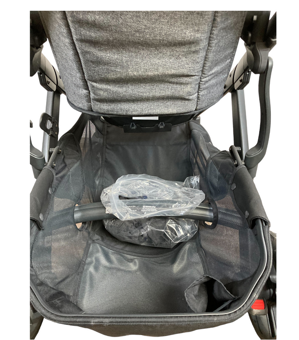 Shop UPPAbaby VISTA V2 Stroller, 2022, Greyson (Charcoal Melange) at Goodbuygears