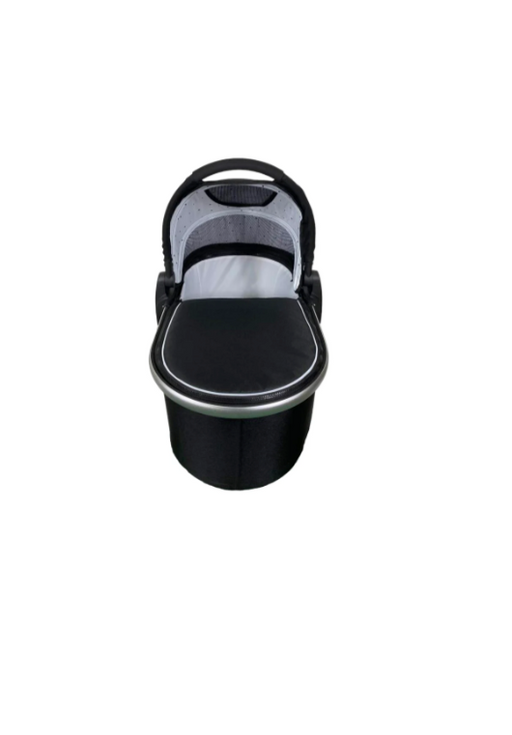 Shop Mockingbird Bassinet, Black at Goodbuygears