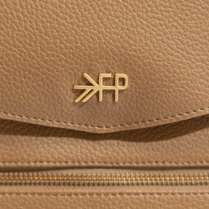 Shop Freshly Picked Classic Diaper Bag II, Toffee at Goodbuygears