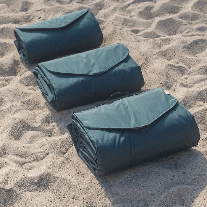 Shop Little Unicorn Outdoor Blanket, Chroma Rugby Stripe at Goodbuygears