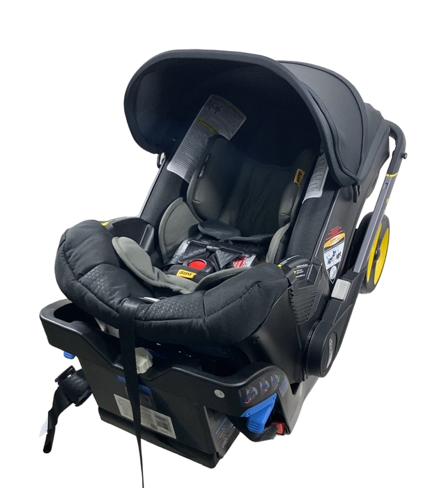 Shop Doona Infant Car Seat & Stroller Combo, 2024, Nitro black at Goodbuygears