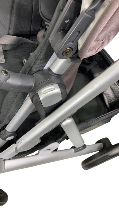 Shop UPPAbaby Vista V3 Stroller, 2024, Theo (Dark Taupe) at Goodbuygears