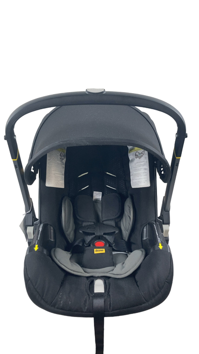 Shop Doona Infant Car Seat & Stroller Combo, 2020, Nitro black at Goodbuygears