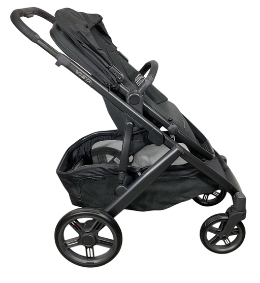 Shop UPPAbaby Vista V3 Stroller, 2024, Jake (Charcoal) at Goodbuygears
