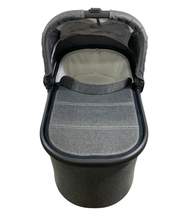 Shop UPPAbaby Bassinet V3, Greyson (Charcoal Mélange) at Goodbuygears