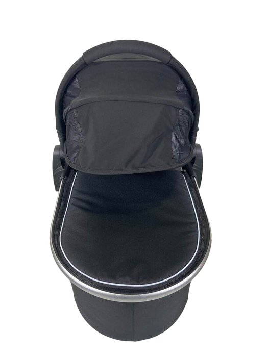 Shop Mockingbird Bassinet 2.0, Black at Goodbuygears