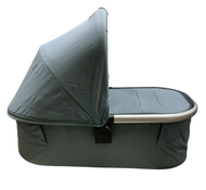Shop UPPAbaby Bassinet V3, Callum (Stone Blue) at Goodbuygears