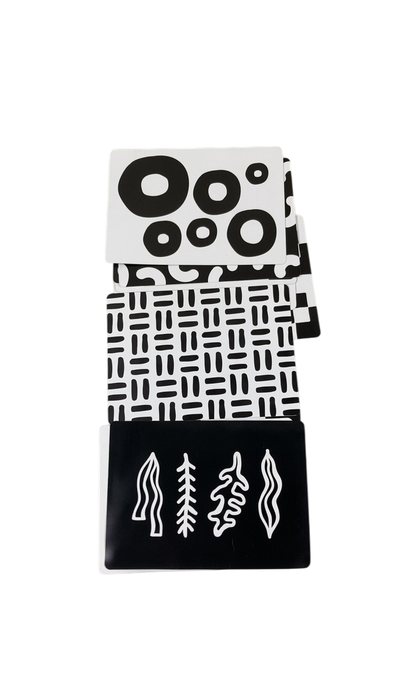 Shop Lovevery The Looker Play Kit at Goodbuygears