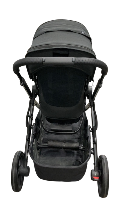 Shop UPPAbaby Vista V3 Stroller, 2024, Jake (Charcoal) at Goodbuygears