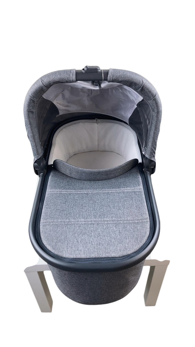 Shop UPPAbaby V2 Bassinet, Greyson (Charcoal Melange) at Goodbuygears