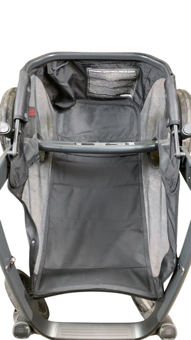Shop UPPAbaby VISTA V2 Stroller, 2023, Greyson (Charcoal Melange) at Goodbuygears