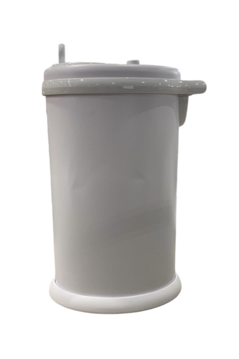 Shop Ubbi Diaper Pail, Matte White at Goodbuygears