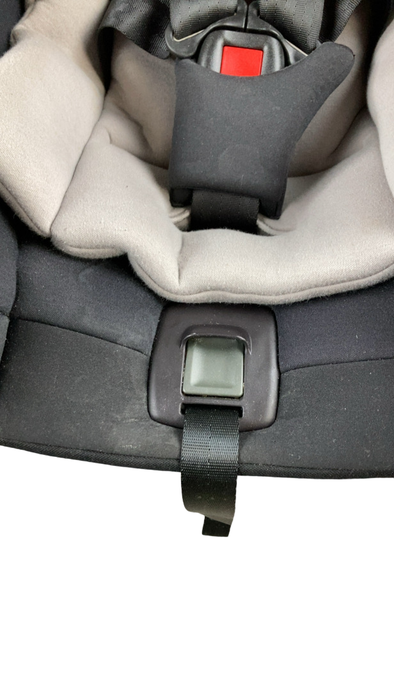 Shop Nuna PIPA rx Infant Car Seat, 2021, Caviar at Goodbuygears