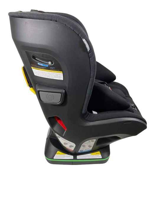 Shop UPPAbaby KNOX Convertible Car Seat, Jake Black, 2023 at Goodbuygears