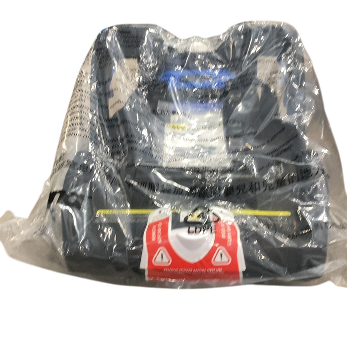 Shop Doona Infant Car Seat & Stroller Combo, 2024, Nitro Black at Goodbuygears