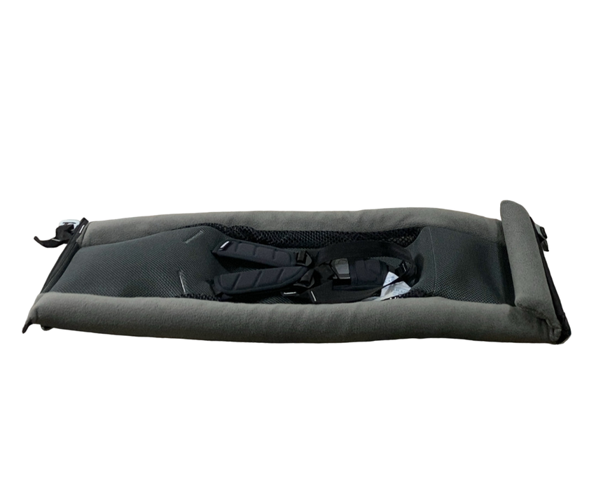Shop Thule Infant Sling for Chariot Lite/Cross at Goodbuygears