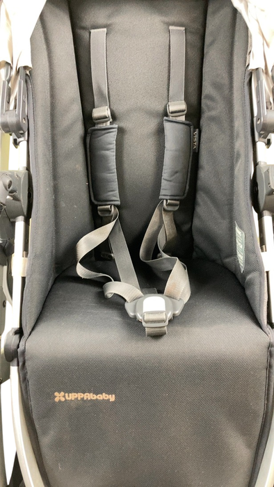 Shop UPPAbaby VISTA V2 Stroller, 2019, Jordan (Charcoal Melange) at Goodbuygears