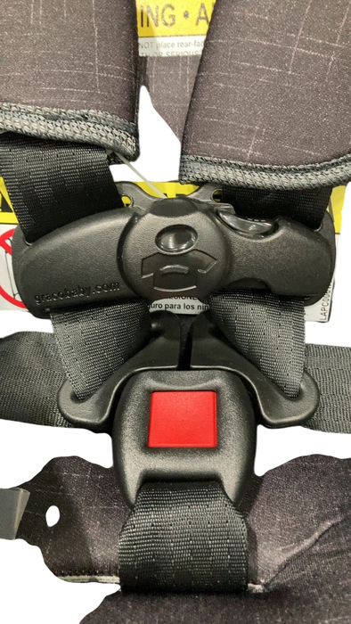 Shop Graco Grows4Me 4-in-1 Convertible Car Seat, 2024, West Point at Goodbuygears