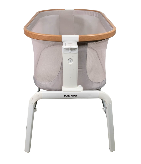 Shop Maxi-Cosi Iora Bedside Bassinet, Horizon Sand at Goodbuygears