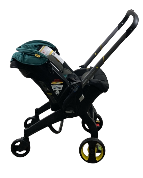 Shop Doona Infant Car Seat & Stroller Combo, 2024, Racing Green at Goodbuygears