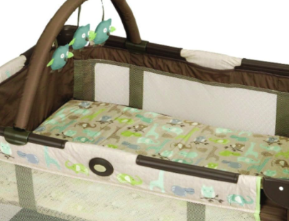 Graco Pack 'n Play On The Go Playard, Forest Friends
