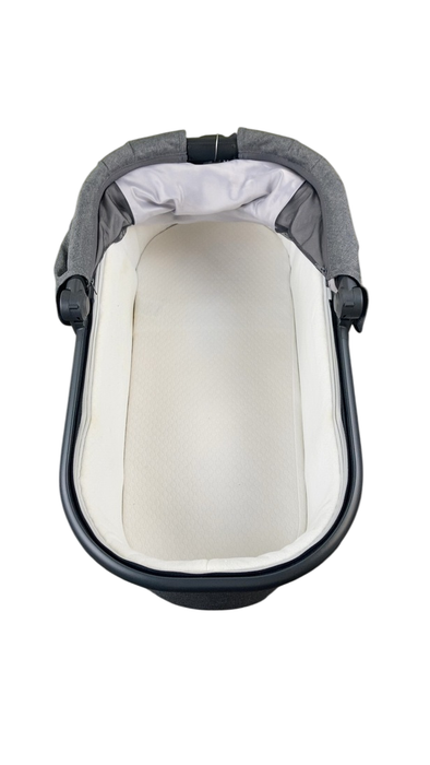 Shop UPPAbaby V2 Bassinet, Greyson (Charcoal Melange) at Goodbuygears