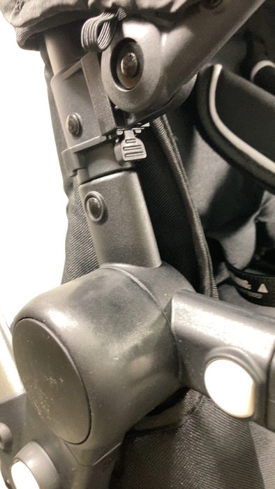 Shop Mockingbird Single to Double 2.0 Stroller, 2024, Black, Silver With Black Leather, Watercolor Drops at Goodbuygears