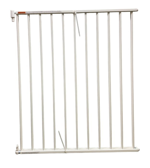 Shop Munchkin Extending XL Gate, White at Goodbuygears