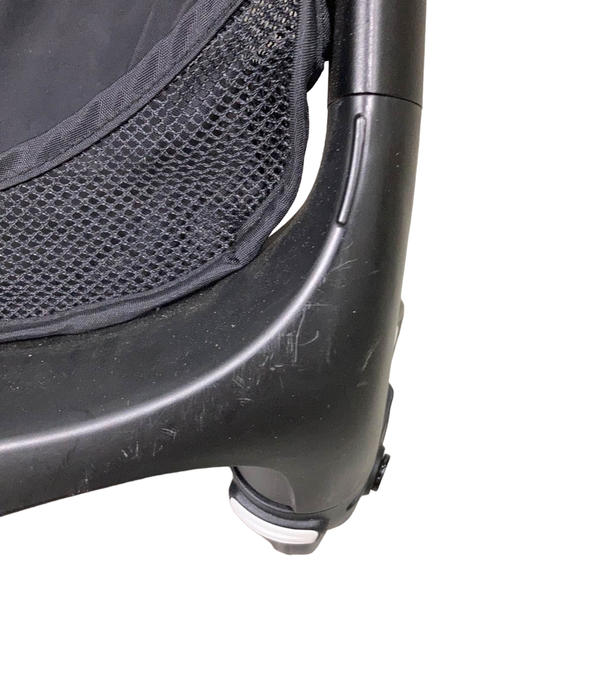 Shop Bugaboo Butterfly Stroller, 2023, Midnight Black at Goodbuygears