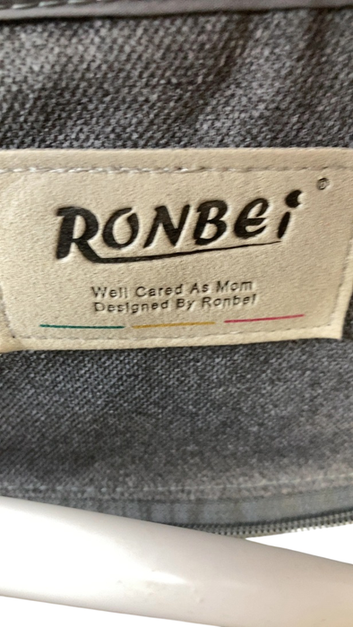 Shop Ronbei Bedside Sleeper Bassinet at Goodbuygears