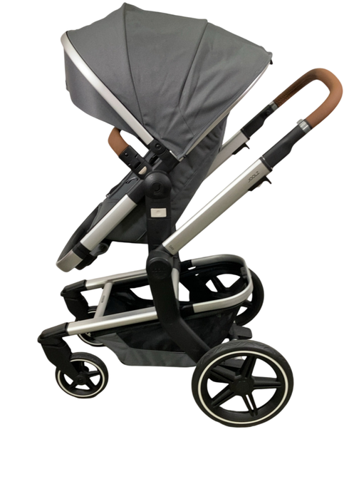 Shop Joolz Day+ Stroller, 2022, Gorgeous Grey at Goodbuygears