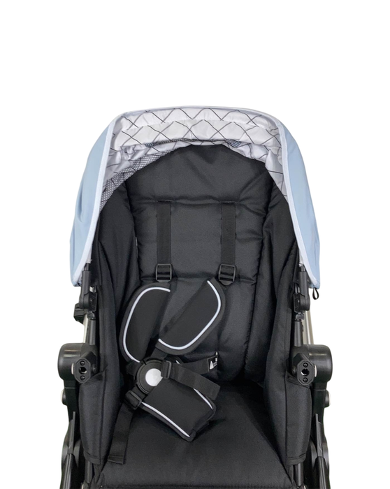 Shop Mockingbird Single to Double 2.0 Stroller, 2024, Silver with Black Leather, Windowpane, Sky at Goodbuygears