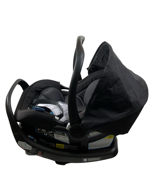 Shop Graco SnugRide SnugFit 35 Infant Car Seat, 2022, Gotham at Goodbuygears