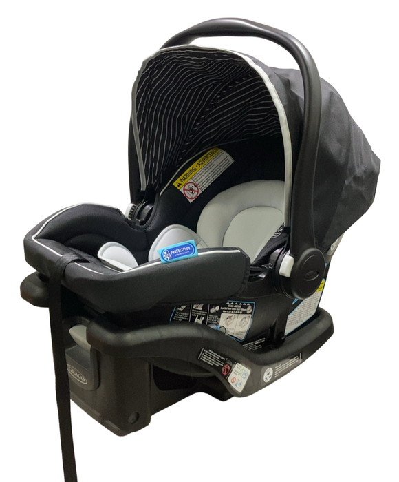 Shop Graco SnugRide 35 Lite LX Infant Car Seat, 2024, Studio at Goodbuygears