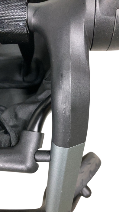 Shop Colugo Compact Stroller, 2022, Dune Zebra at Goodbuygears