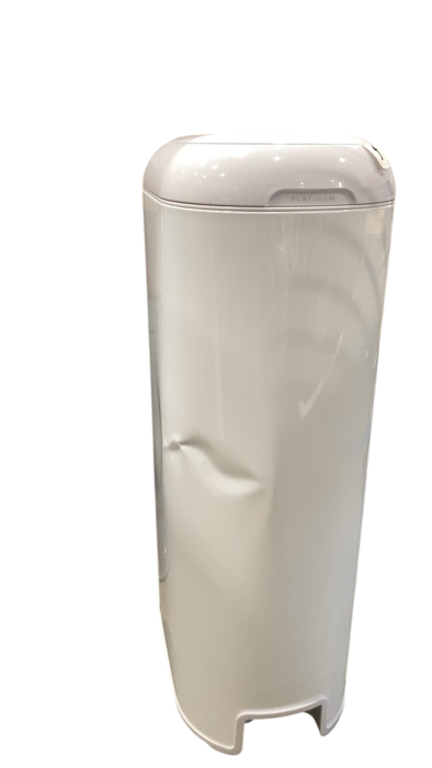 Shop Diaper Genie Platinum Diaper Pail, White at Goodbuygears