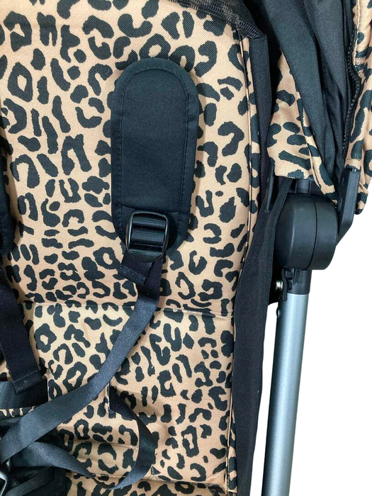 Shop Colugo Compact Stroller, 2022, Wild Child at Goodbuygears