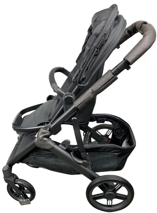 Shop UPPAbaby Vista V3 Stroller, Jake (Charcoal), 2024 at Goodbuygears