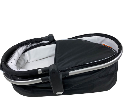 Shop Mockingbird Bassinet 2.0, Black at Goodbuygears