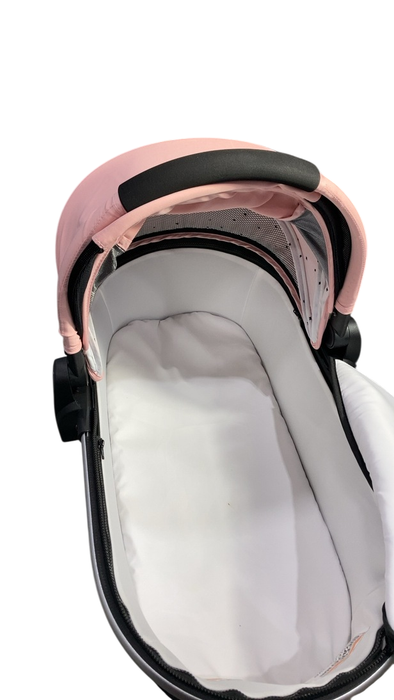 Shop Mockingbird Bassinet, Bloom at Goodbuygears