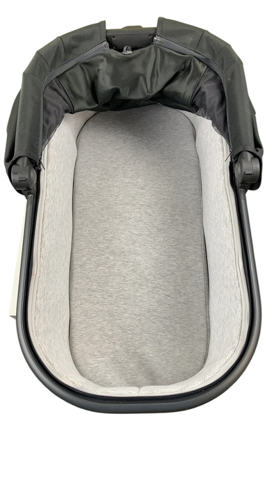 Shop UPPAbaby VISTA V2 Stroller, 2023, Jake (Black) at Goodbuygears