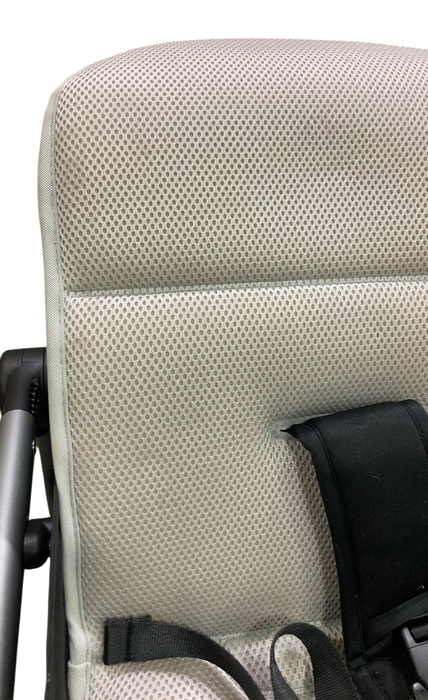 Shop Colugo Compact Stroller, 2023, Cool Grey at Goodbuygears
