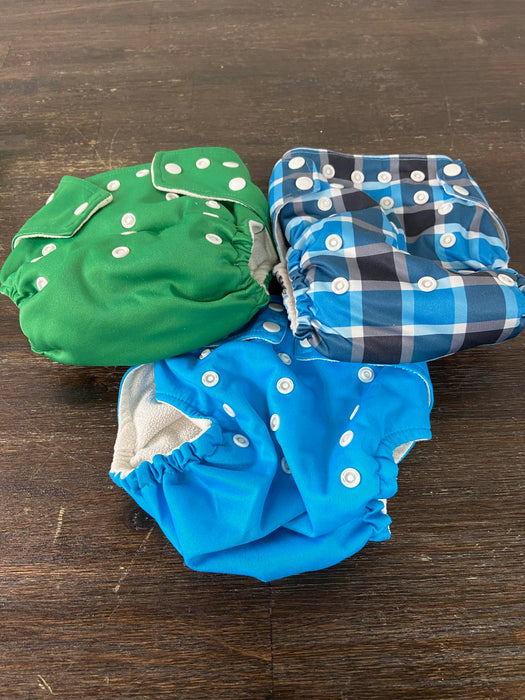 used BUNDLE Cloth Diapers