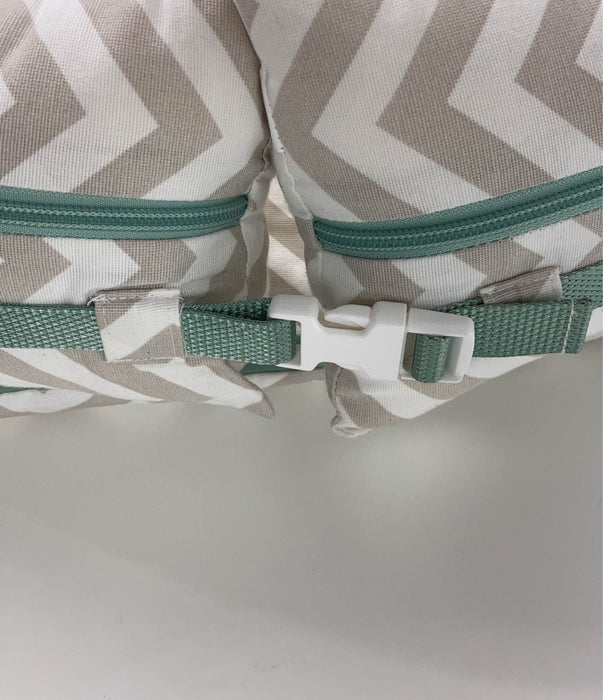 Shop Dockatot Deluxe+ Dock, Silver Lining (chevron) at Goodbuygears