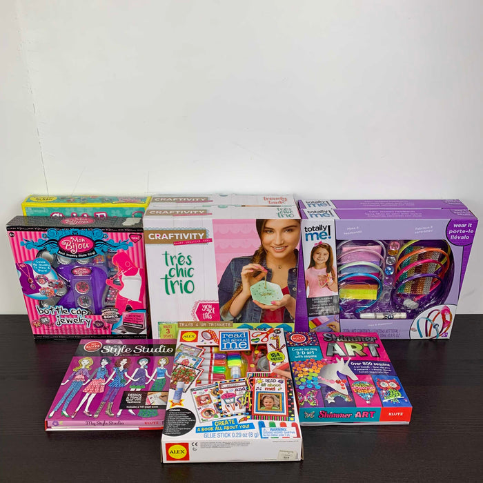 secondhand BUNDLE Arts And Crafts