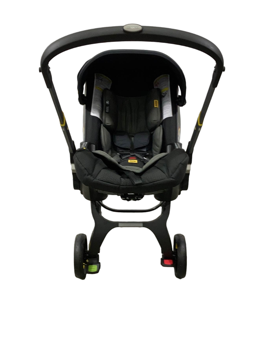 Shop Doona Infant Car Seat & Stroller Combo, 2023, Nitro Black at Goodbuygears