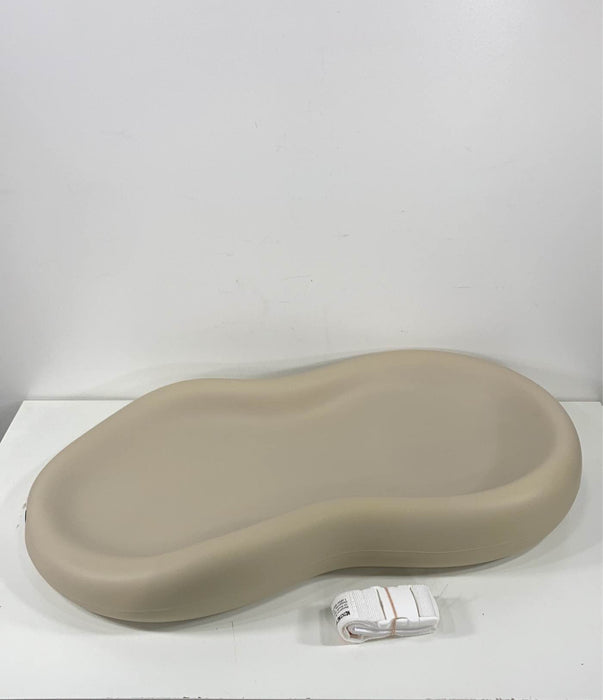 used Keekaroo Peanut Changing Pad, Vanilla