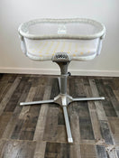 secondhand Halo BassiNest Swivel Sleeper, Premiere Series